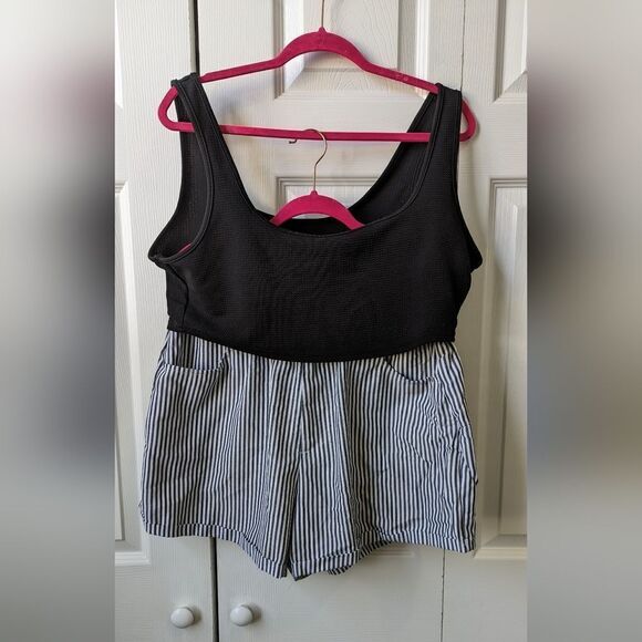 Women's 2 piece outfit - Picture 1 of 8